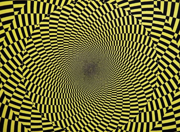optical_illusion_black_and_yellow_pattern_-_iStock-846480386.jpg